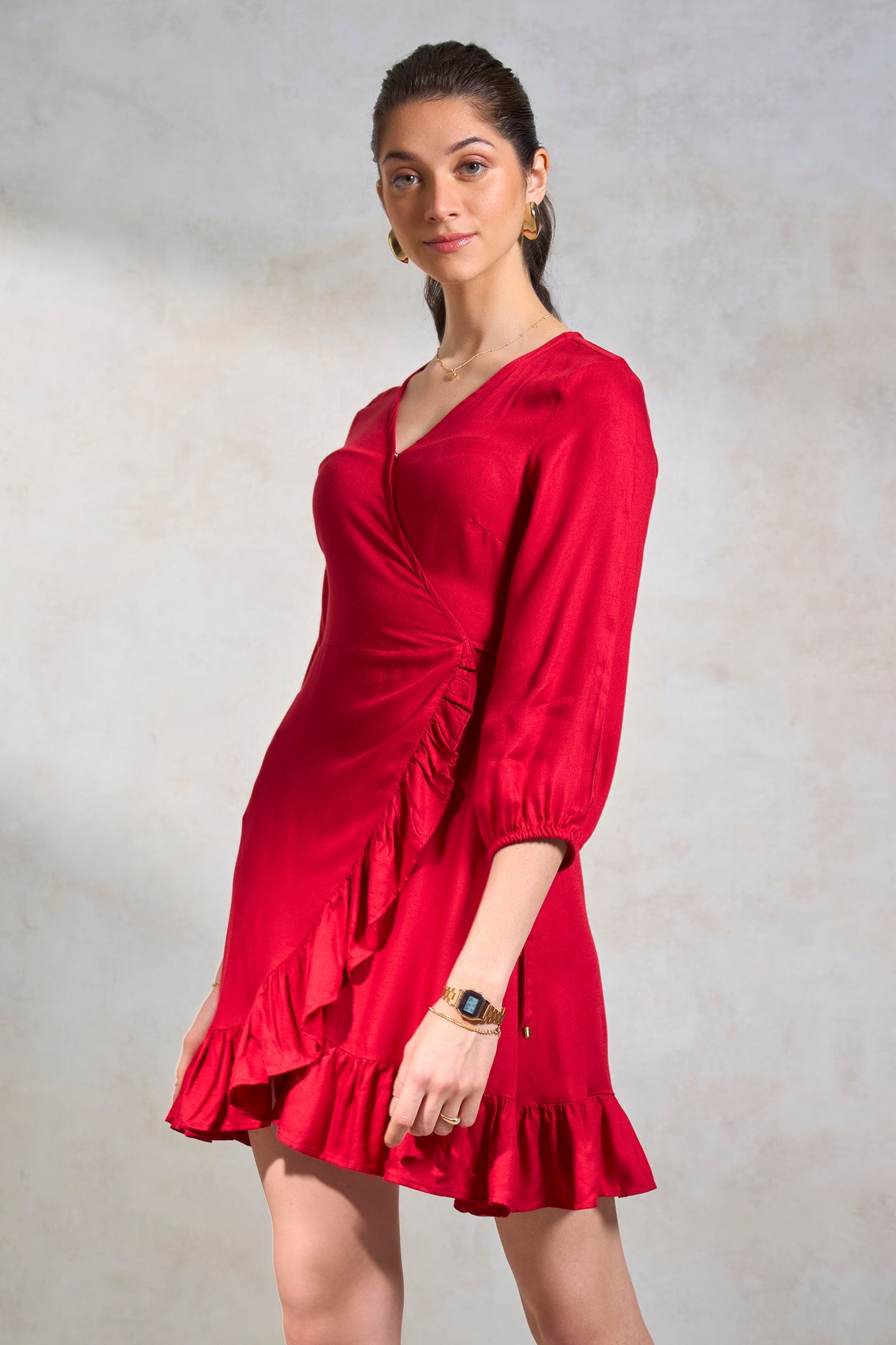 Anah|Flowy viscose solid blouson sleeve dress