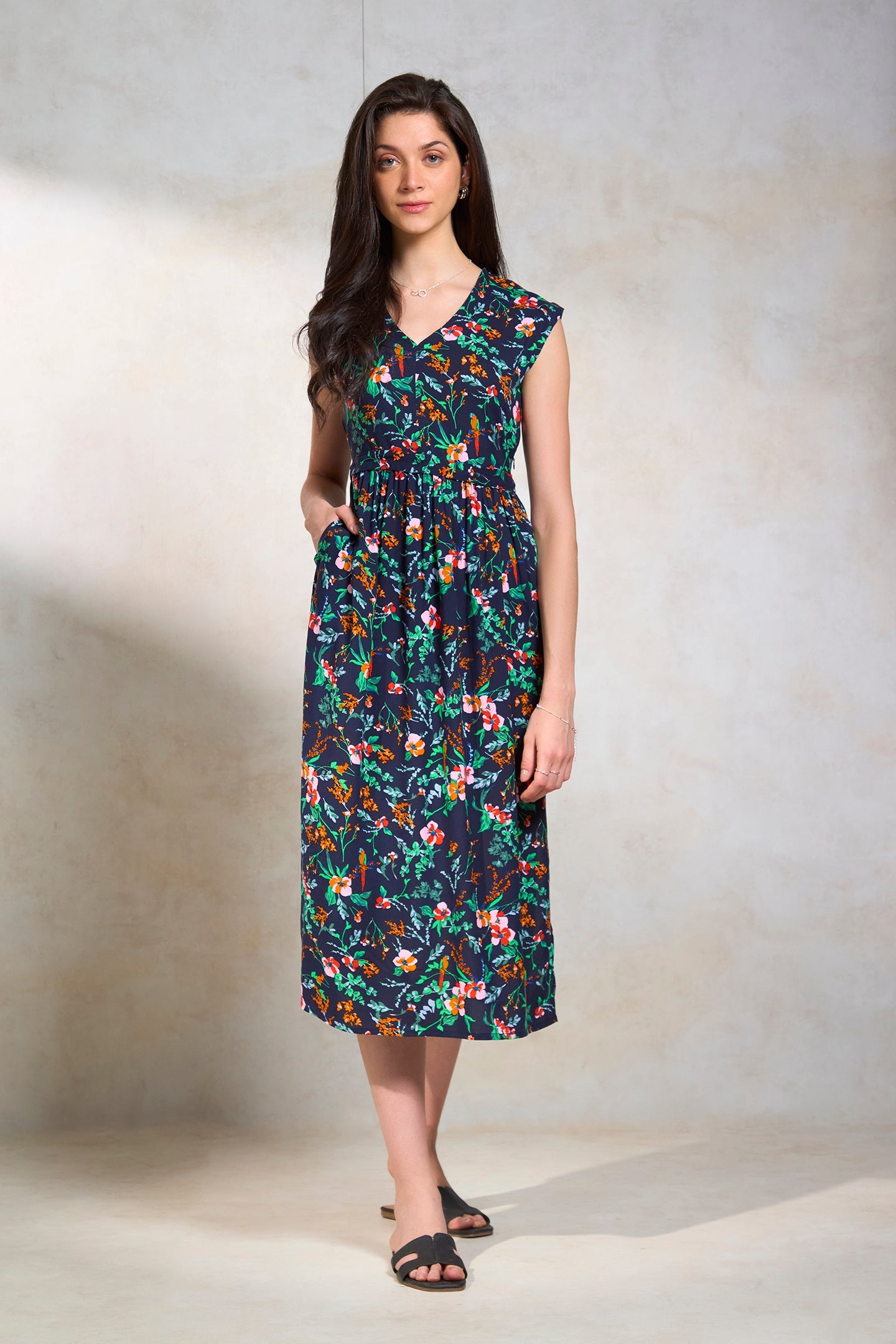 Hriya|Flowy Printed Viscose Dress with Pockets