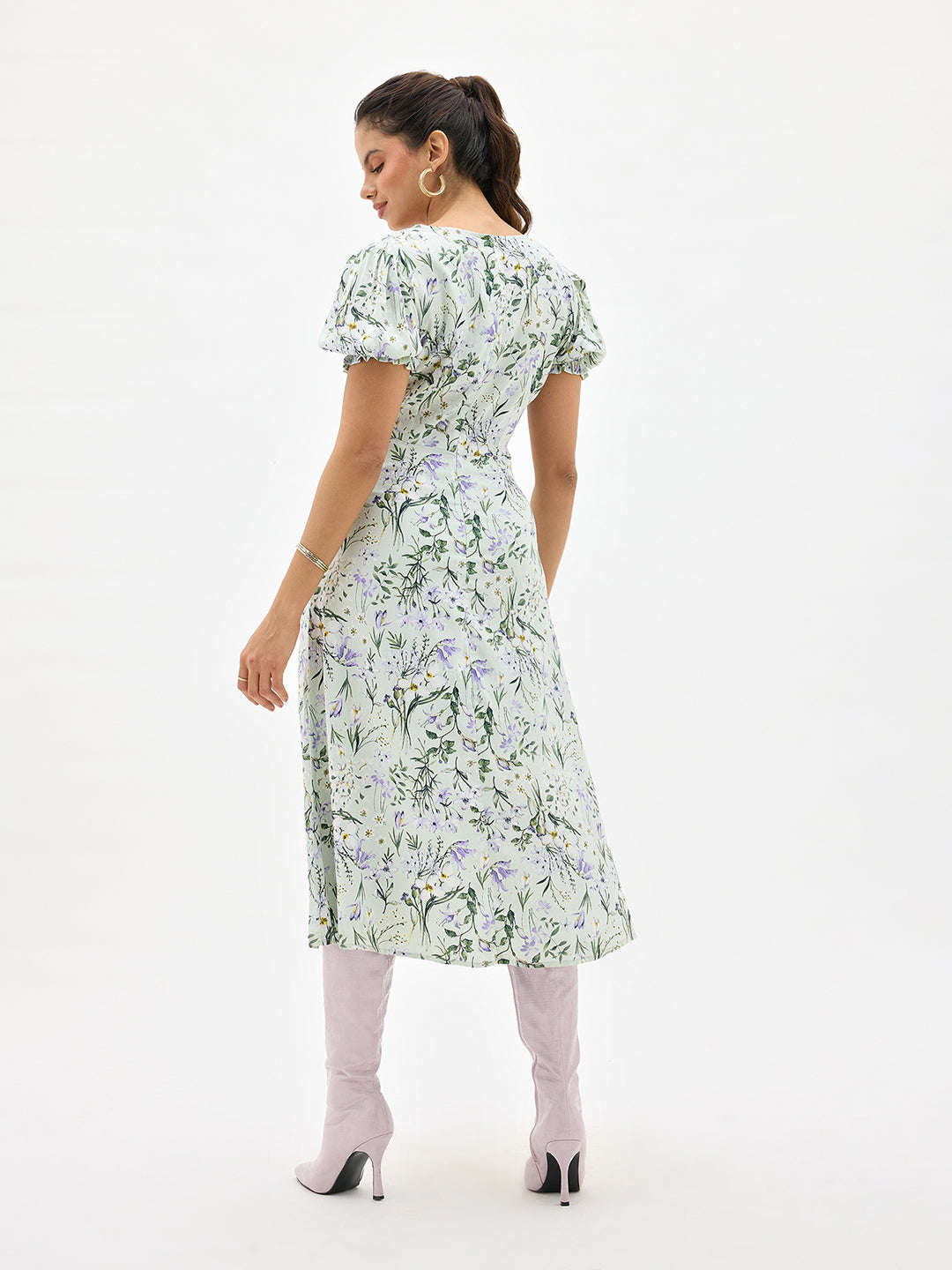 Ayaat|Dreamy viscose floral dress with sweetheart neck